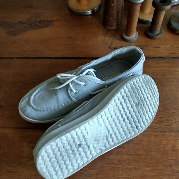 CASUAL DECK SHOES - light weight Canvas Casuals - Picture 3 of 4